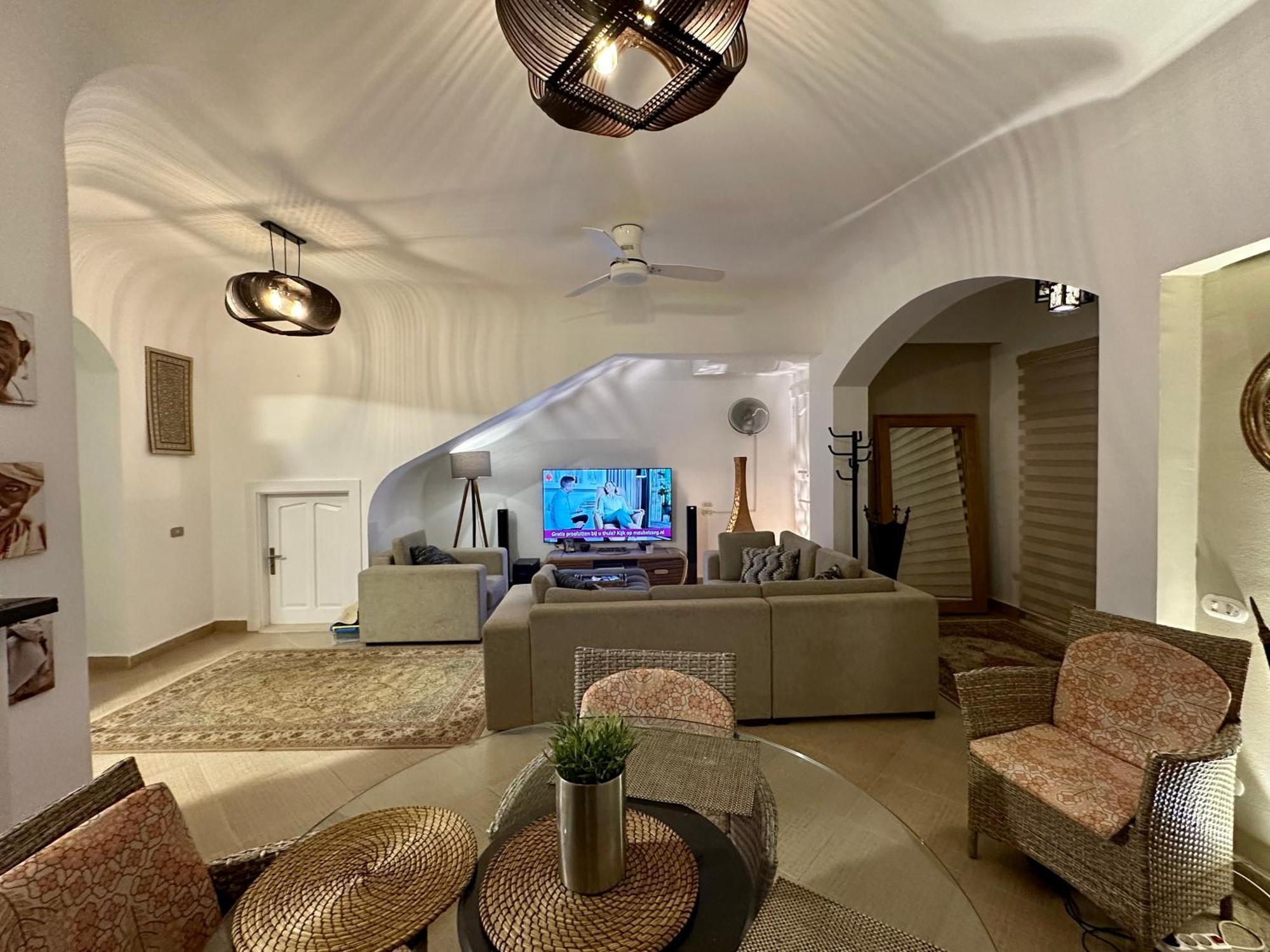 Ground Floor Apartment In Villa With Private Pool And Private Garden Hurghada Eksteriør bilde